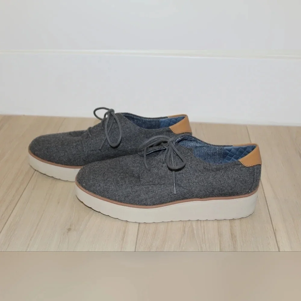 Dr. Scholls Lillian Grey shoes
